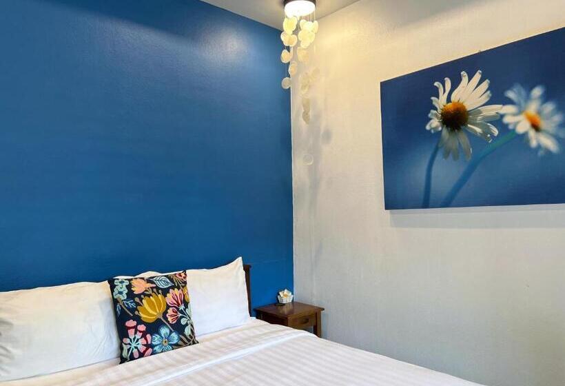 پانسیون The Snug Airportel   Phuket Airport