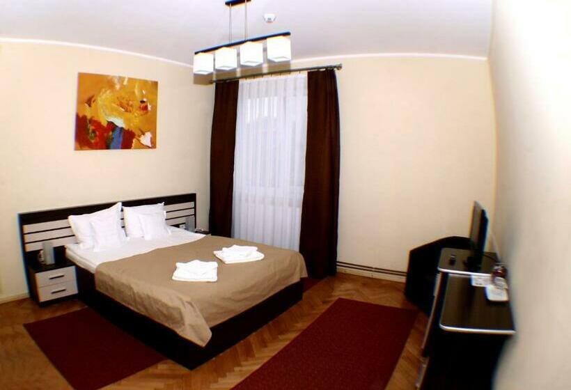 پانسیون Villa Parc