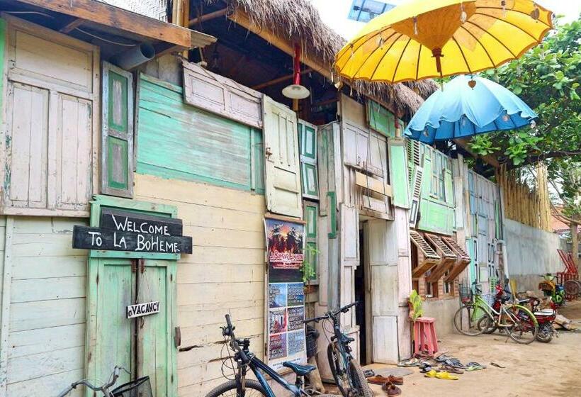 هاستل Gili La Boheme
