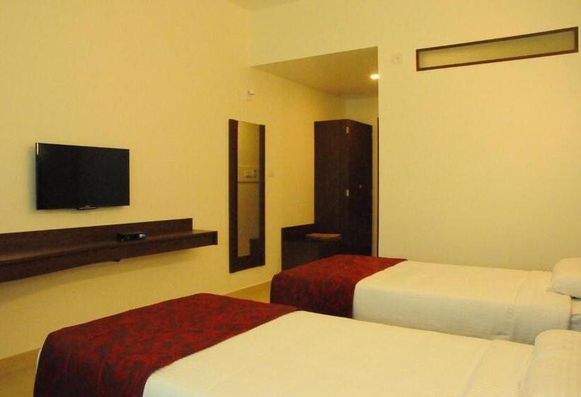 בית מלון כפרי Palguni Residency