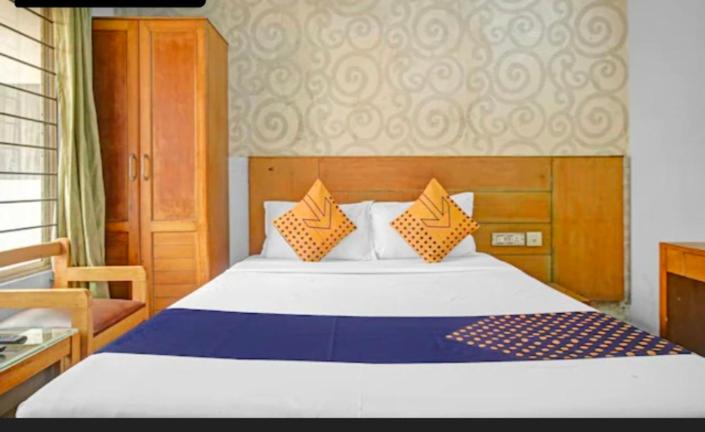 בית מלון כפרי Sun City