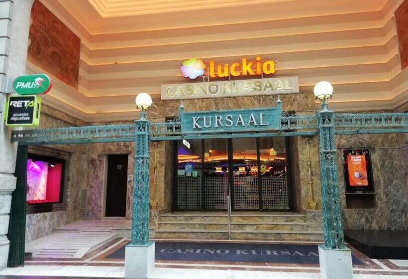 پانسیون Don Cecilio Guesthouse