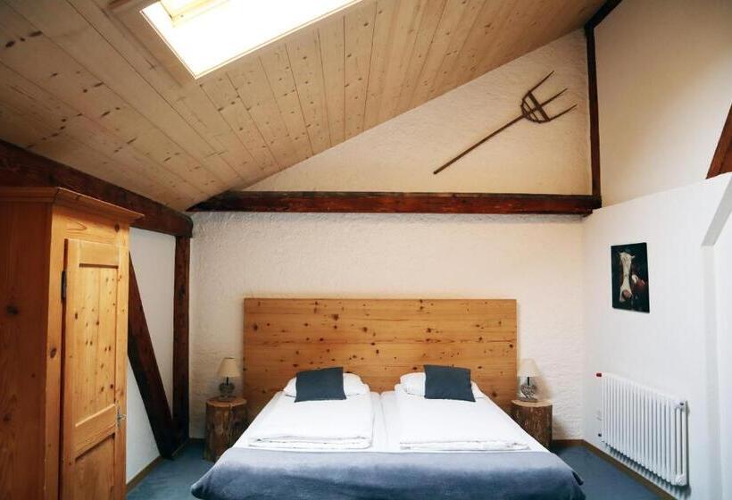 بنسيون Gruyère Rooms