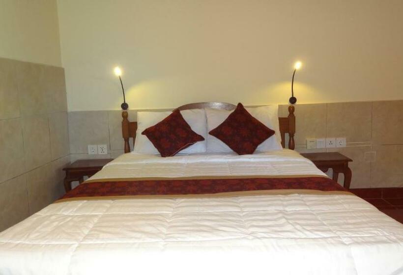 Пансион Sunarta House Homestay