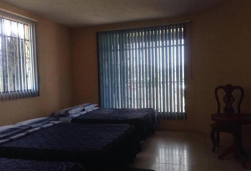 فندق Lienzo Charro 1