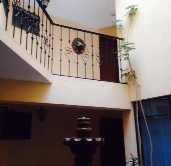 فندق Lienzo Charro 1