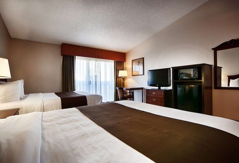 Отель Best Western Chieftain Inn