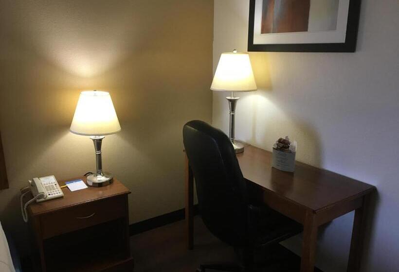 هتل Days Inn By Wyndham Phenix City Near Fort Moore