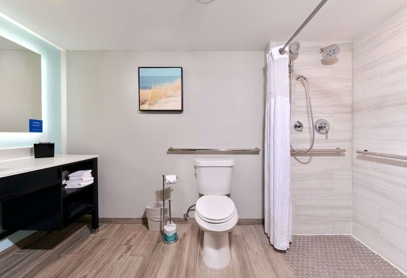 هتل Doubletree By Hilton Corpus Christi Beachfront