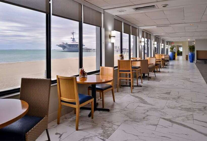 هتل Doubletree By Hilton Corpus Christi Beachfront