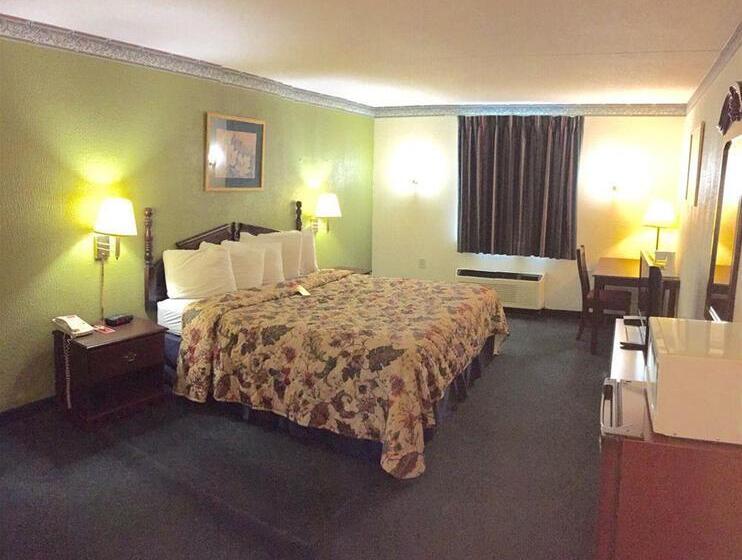فندق Econo Lodge Airport