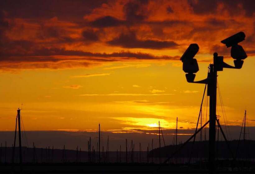 Inn At Port Gardner Everett Waterfront, Ascend Hotel Collection