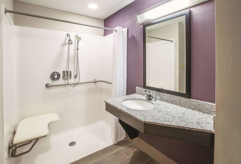 هتل La Quinta By Wyndham Mechanicsburg   Harrisburg