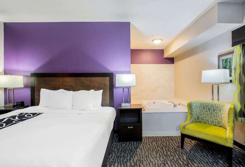 Отель La Quinta Inn By Wyndham Livermore