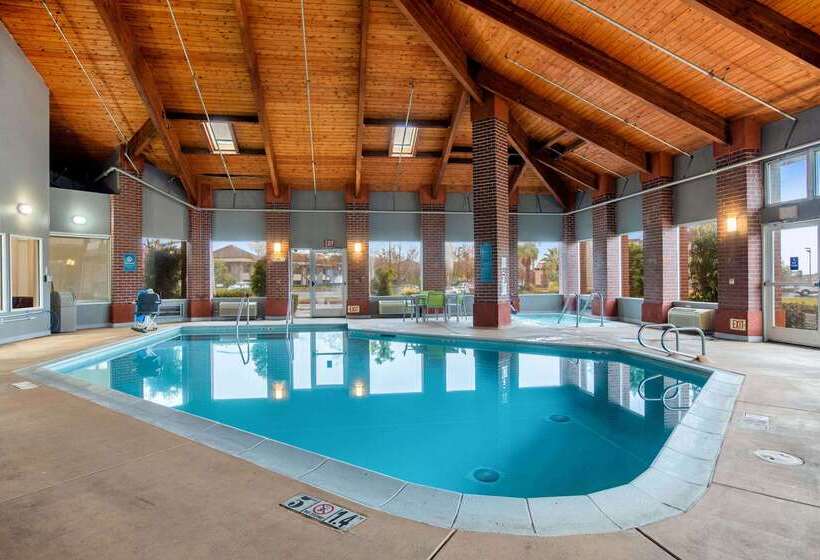 Отель La Quinta Inn By Wyndham Livermore