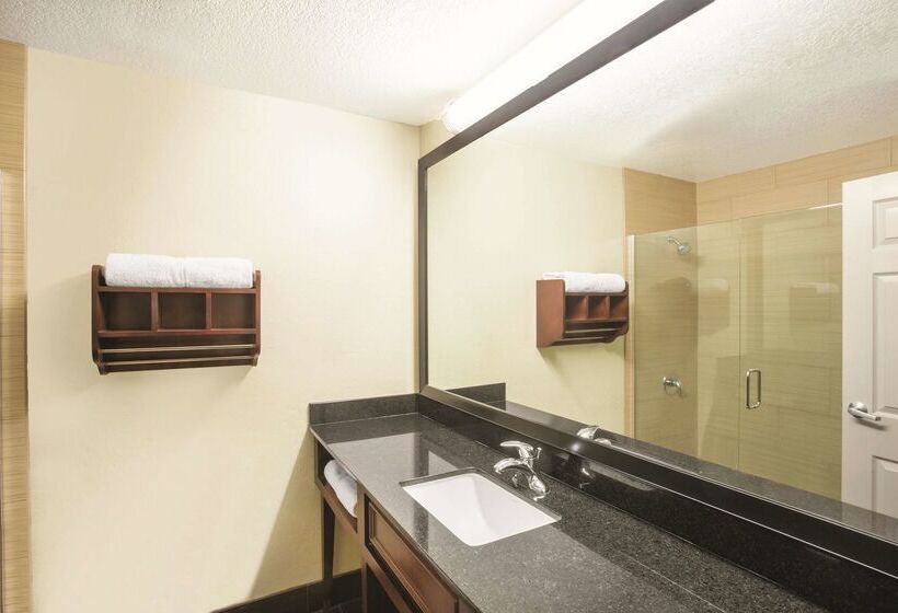 هتل La Quinta By Wyndham Conference Center Prescott
