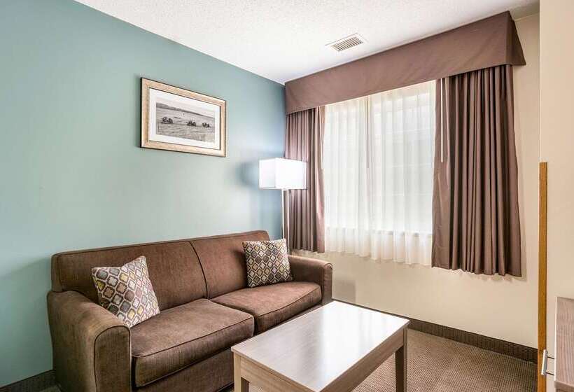 هتل Mainstay Suites Cedar Rapids North  Marion