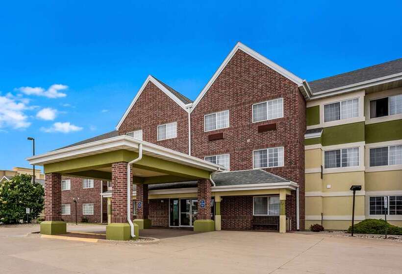 هتل Mainstay Suites Cedar Rapids North  Marion