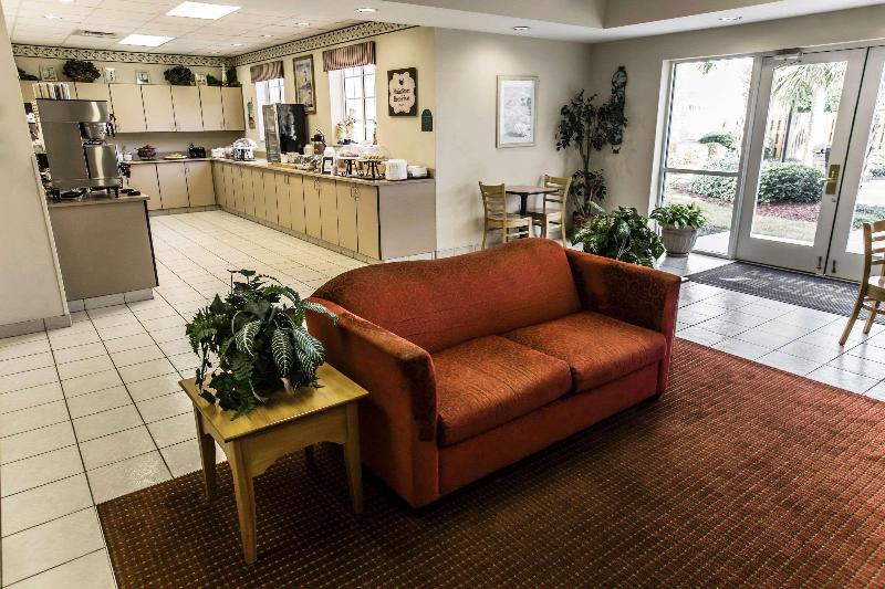 هتل Mainstay Suites Wilmington   University Area