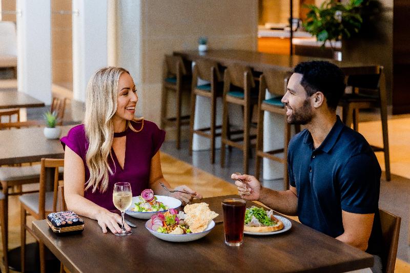 هتل Omni San Diego