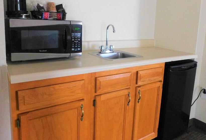 ホテル Quality Inn & Suites Thomasville