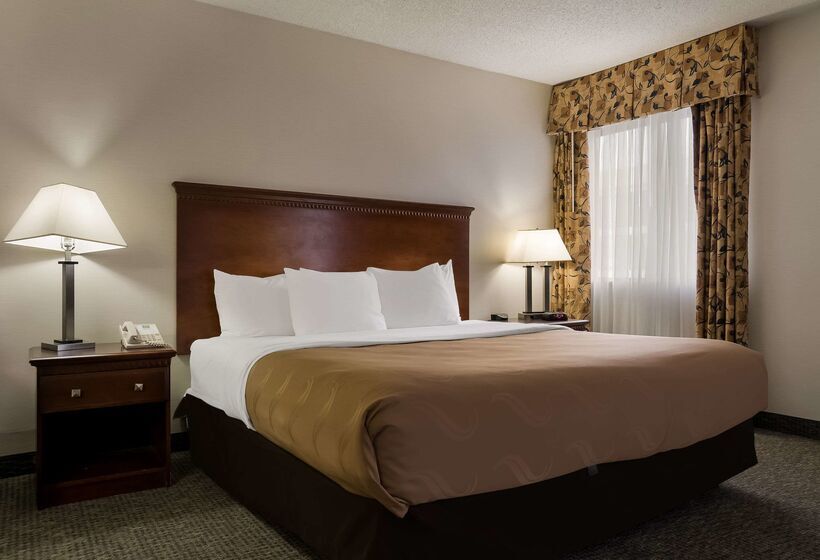 هتل Quality Inn Grand Blanc   Flint South