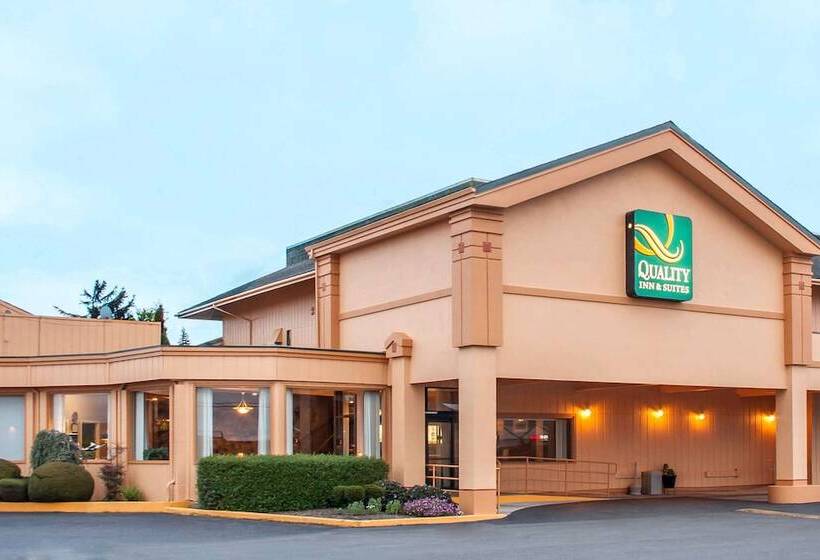 فندق Quality Inn & Suites At Coos Bay