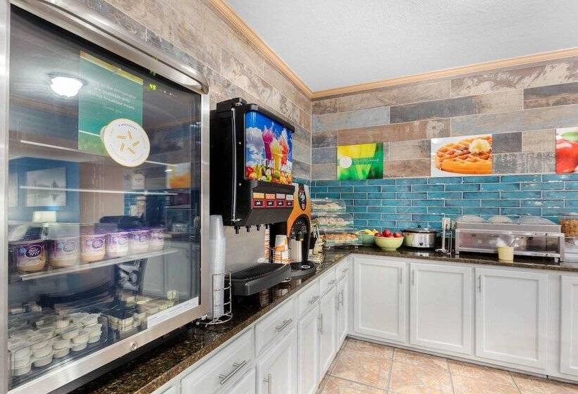 فندق Quality Inn West Memphis I40