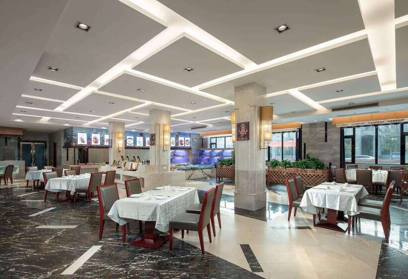 호텔 Ramada By Wyndham Wuyishan