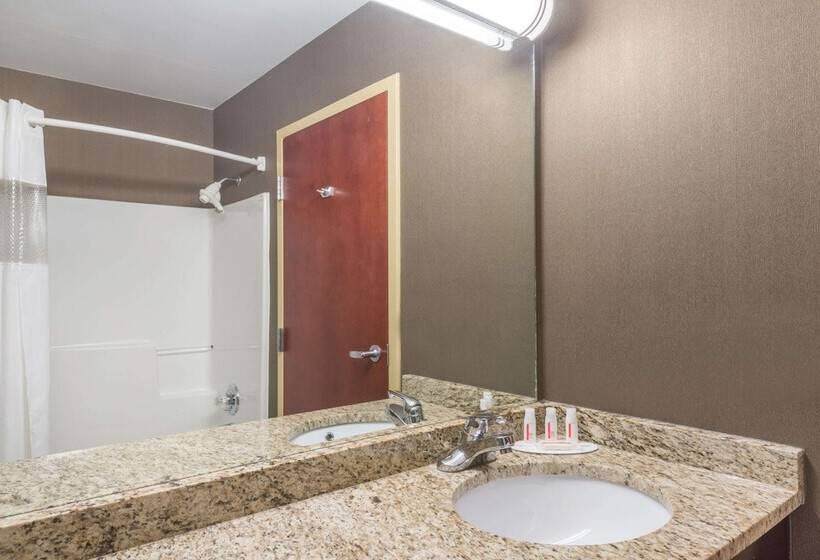 Ramada Hotel Ashland Catlettsburg