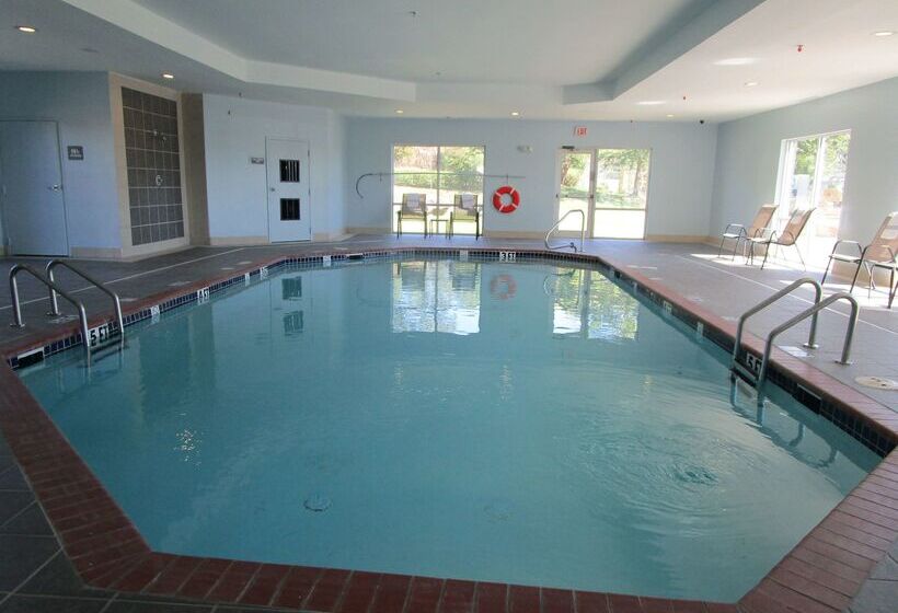 فندق Best Western Shackleford