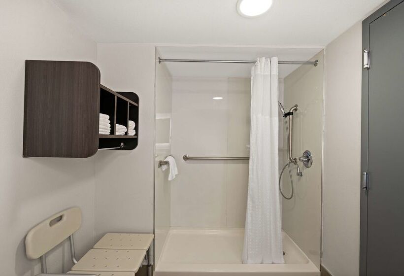 فندق Best Western Shackleford