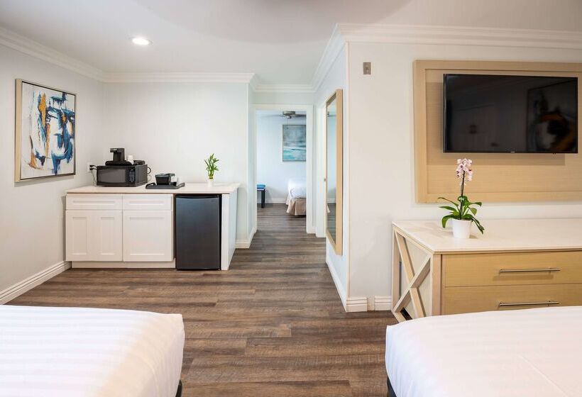 فندق Ramada By Wyndham Redondo Beach