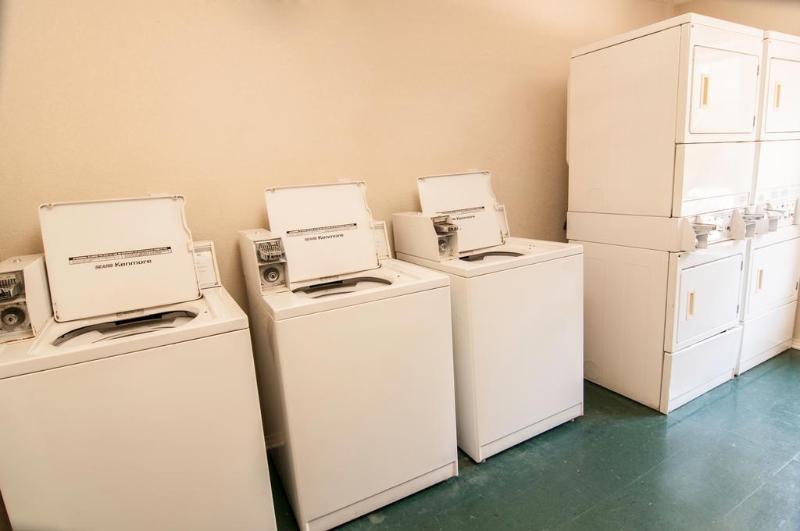 فندق Red Roof Inn & Suites Pensacola East   Milton