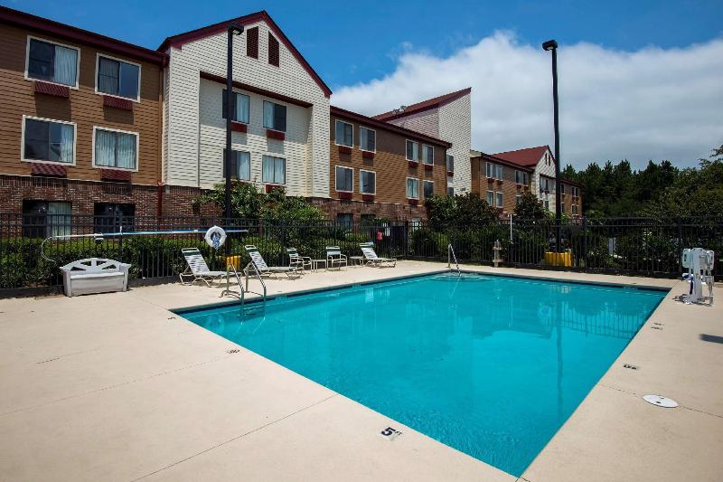 酒店 Red Roof Inn & Suites Savannah Airport