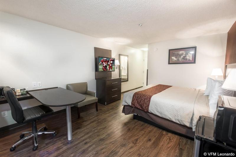 酒店 Red Roof Inn & Suites Savannah Airport