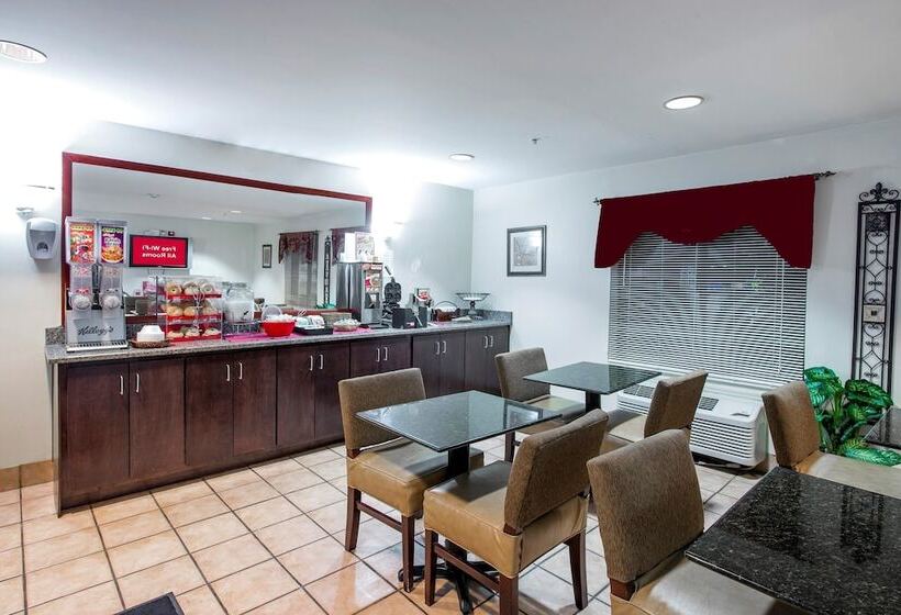 酒店 Red Roof Inn & Suites Savannah Airport