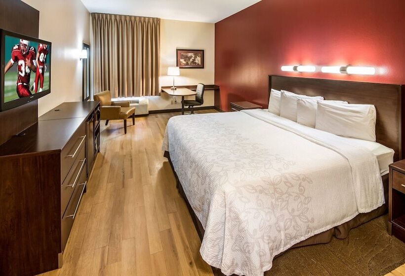Отель Red Roof Inn Plus+ South Deerfield   Amherst
