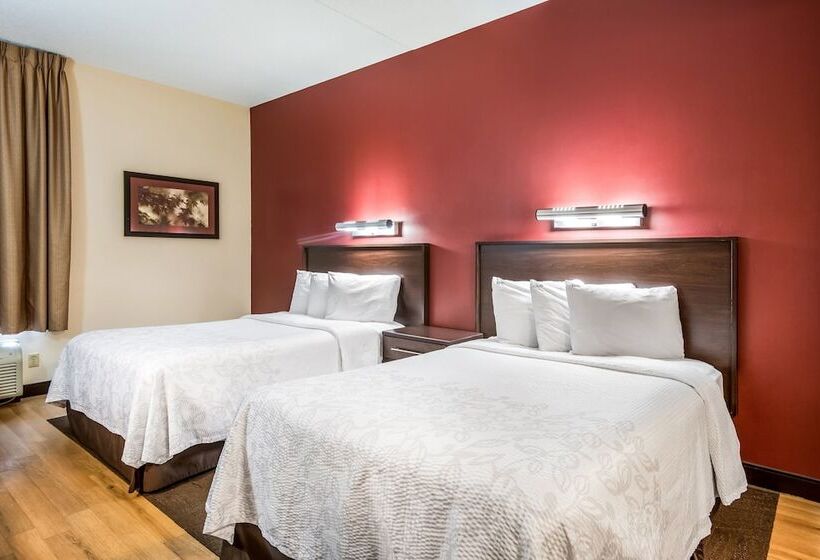 Отель Red Roof Inn Plus+ South Deerfield   Amherst