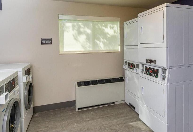 هتل Residence Inn By Marriott Anchorage Midtown