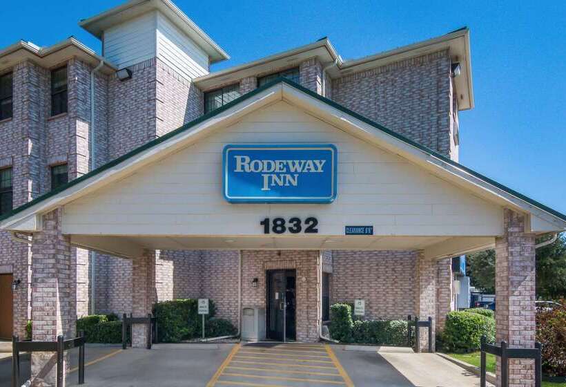בית מלון כפרי Rodeway Inn Carrollton I 35e