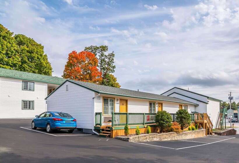 هتل Rodeway Inn Lake George Outlets