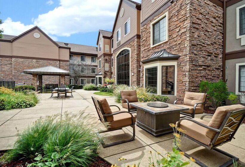 هتل Staybridge Suites Grand Rapids Kentwood, An Ihg