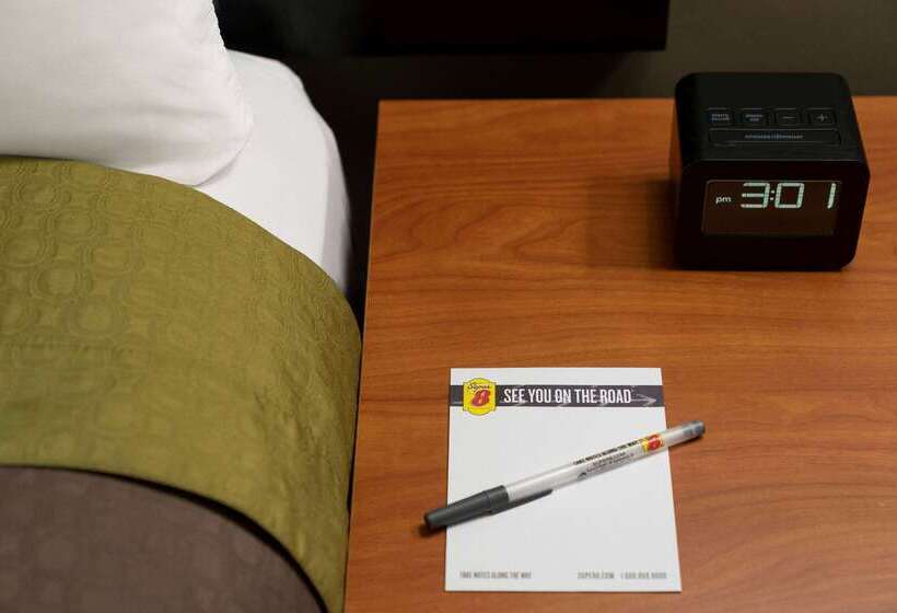 فندق Super 8 By Wyndham West Greenwich/providence