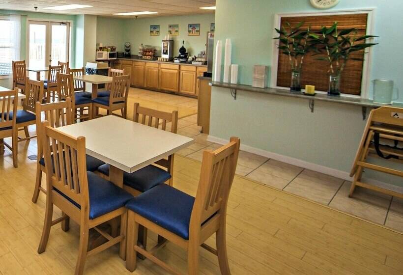 ホテル The Islander Inn