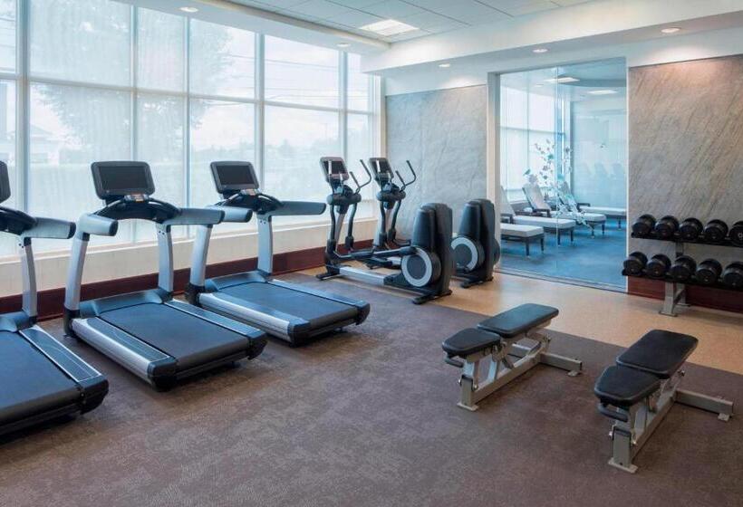 هتل The Westin Mount Laurel
