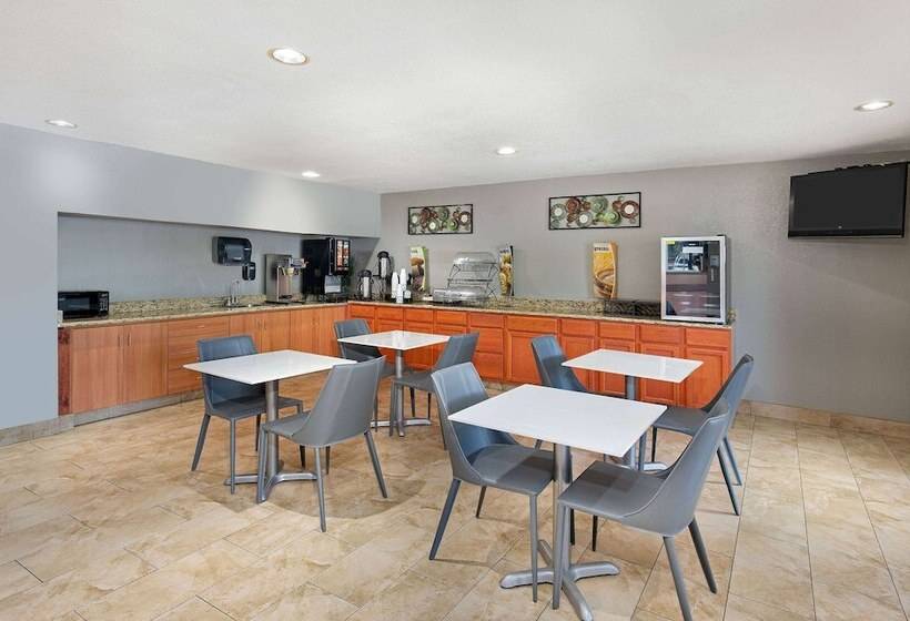 Microtel Inn And Suites By Wyndham   Cordova