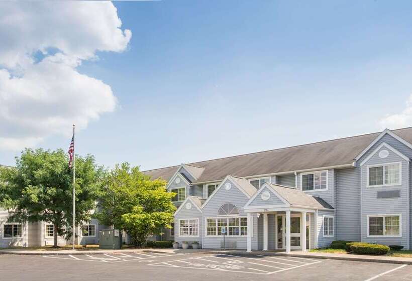 Microtel Inn & Suites By Wyndham Seneca Falls