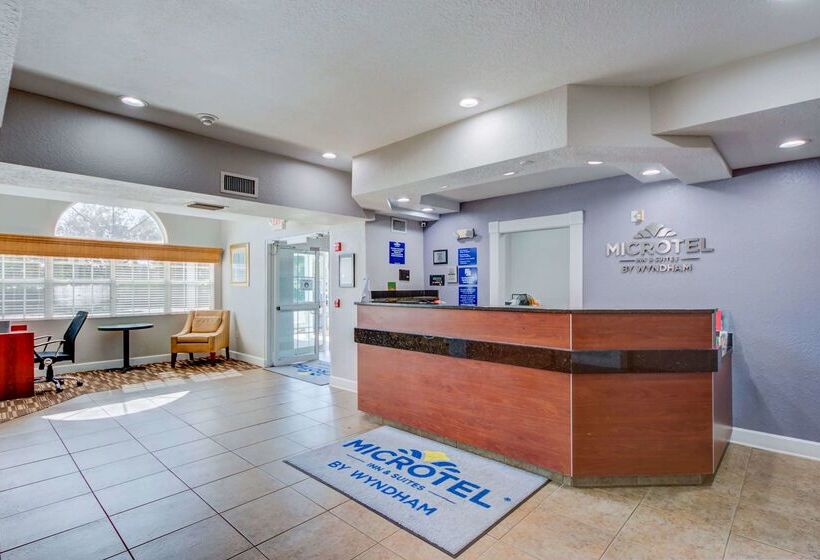 Microtel Inn And Suites   Zephyrhills