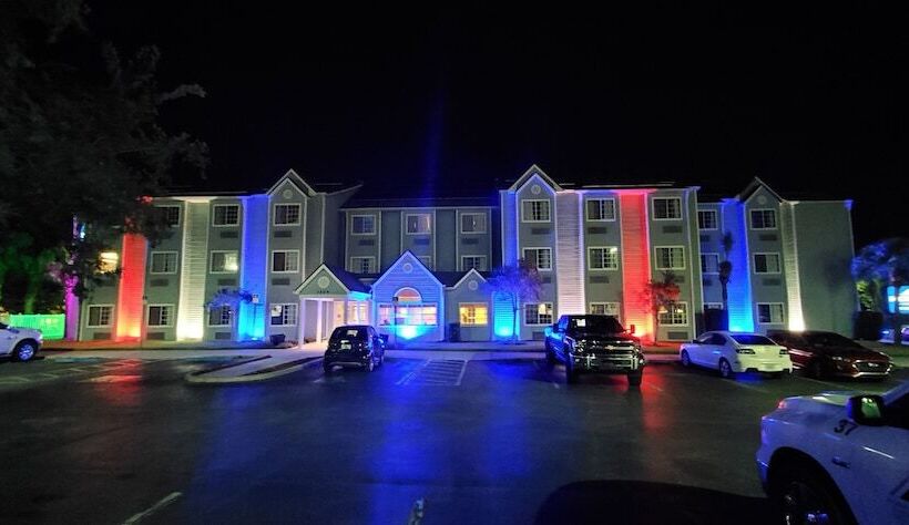 Microtel Inn And Suites   Zephyrhills